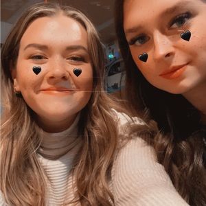 Meet your Posher, Alison